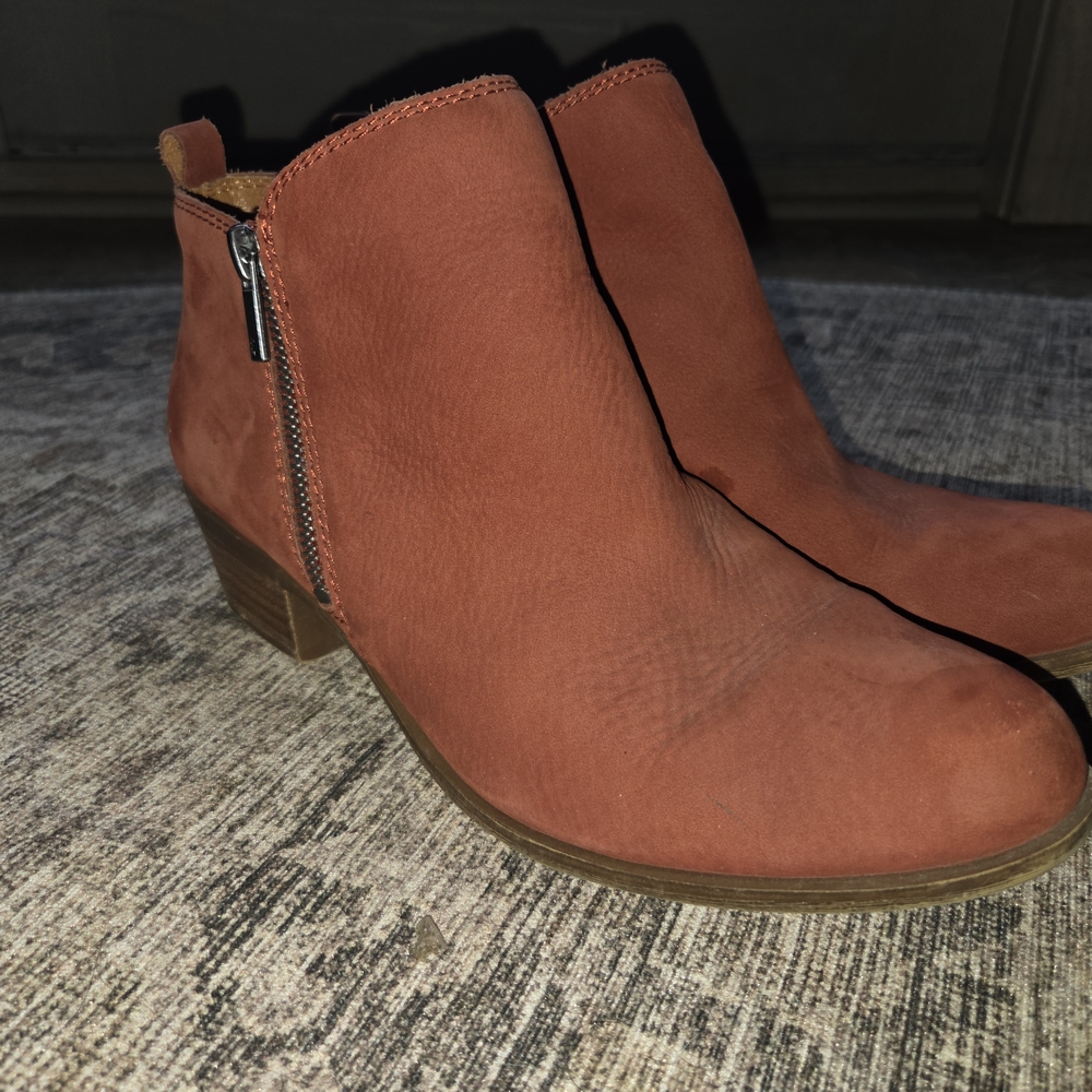 Lucky Brand 9.5 Women's Rust Ankle Boots